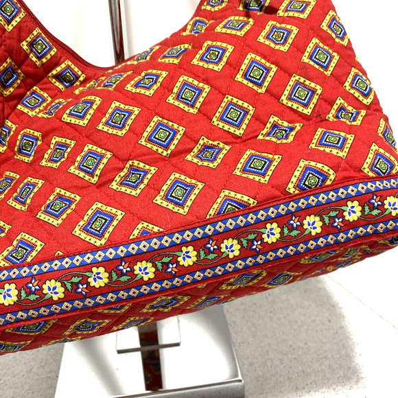 Vera Bradley Villa Red 2014 shoulderbag purse medium zipper top quilted cotton - Picture 5 of 10